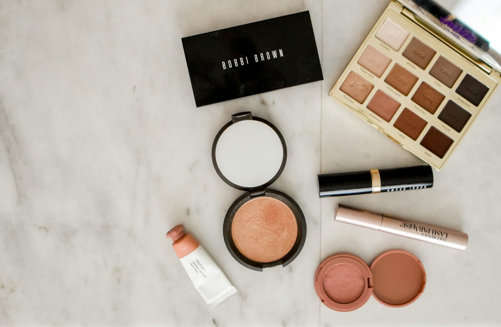 Make-up bar